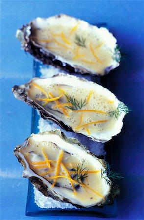 simsearch:825-02308305,k - hot oysters with orange butter Foto de stock - Direito Controlado, Número: 825-02308147