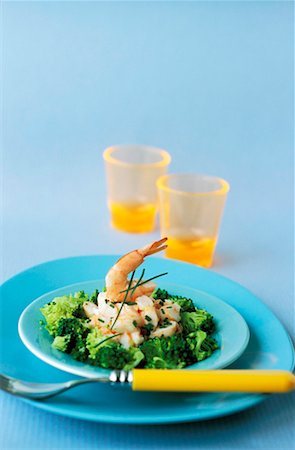 simsearch:825-02308231,k - Shrimps and broccoli Stock Photo - Rights-Managed, Code: 825-02308220
