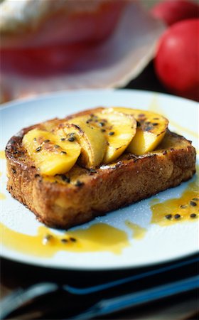 dessert apple slices - French toast with apples Stock Photo - Rights-Managed, Code: 825-02308485