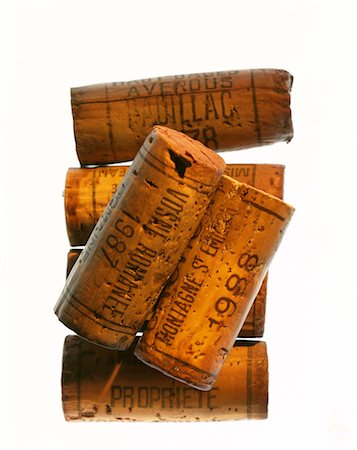 simsearch:652-02222200,k - Wine corks Stock Photo - Rights-Managed, Code: 825-02303394