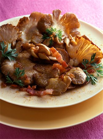 simsearch:825-02303229,k - oyster mushrooms in curry vinegar Stock Photo - Rights-Managed, Code: 825-02303744