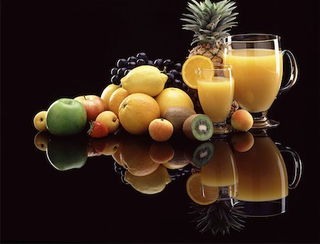 fresh fruit and fruit juice Stock Photo - Rights-Managed, Code: 825-02303819