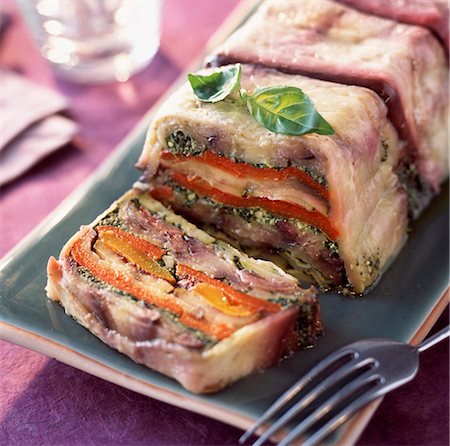 Preserved aubergine and pesto pâté Stock Photo - Rights-Managed, Code: 825-03627054