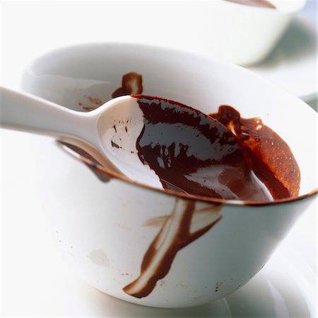 ramekin - Chocolate sauce in bowl Stock Photo - Rights-Managed, Code: 825-03627160