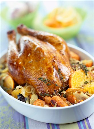 simsearch:825-03627151,k - Roast chicken with orange and fennel seeds Fotografie stock - Rights-Managed, Codice: 825-03627204