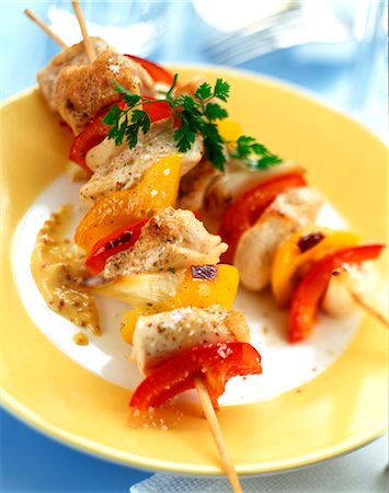 skewer - Chicken and pepper skewers Stock Photo - Rights-Managed, Code: 825-03627246