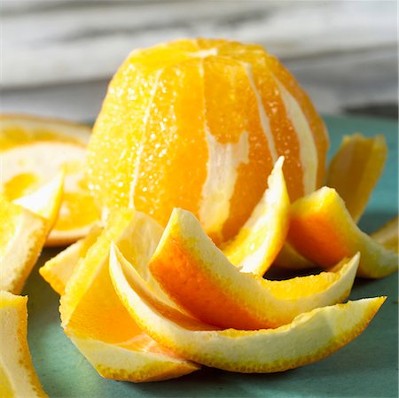 fruit pulp - Peeled orange and peel Stock Photo - Rights-Managed, Code: 825-03627265