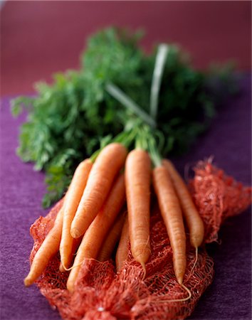 root vegetable - Bunch of carrots Stock Photo - Rights-Managed, Code: 825-03627271