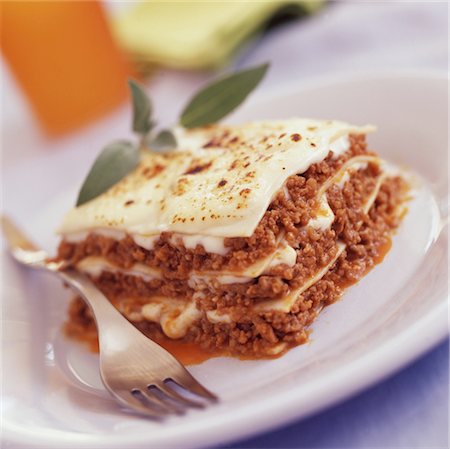 Lasagnes Stock Photo - Rights-Managed, Code: 825-03627353