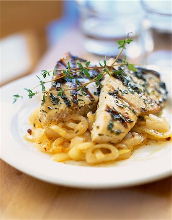 Grilled swordfish with onions and thyme Stock Photo - Rights-Managed, Code: 825-03627531