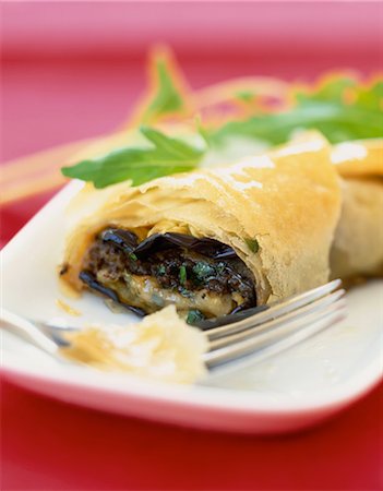 Eggplant and mozzarella fingers Stock Photo - Rights-Managed, Code: 825-03627550