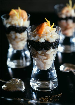 Scallop tartare and caviar Foto de stock - Con derechos protegidos, Código: 825-03627633