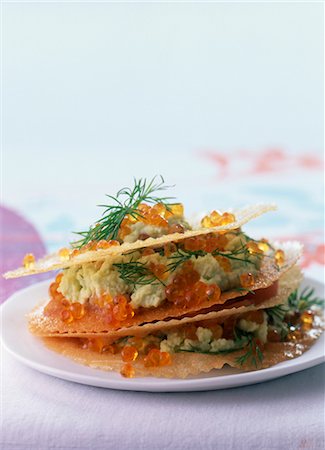 simsearch:652-03800443,k - Salmon Mille-Feuille Foto de stock - Con derechos protegidos, Código: 825-03627750