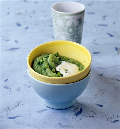 Broccoli mousse Stock Photo - Rights-Managed, Code: 825-03627785