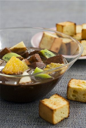 Schokoladenfondue Stockbilder - Lizenzpflichtiges, Bildnummer: 825-03628276