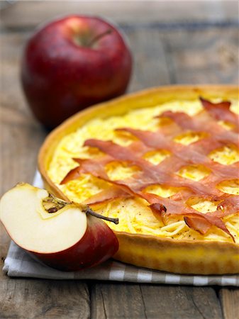 Celery and apple tart Stock Photo - Rights-Managed, Code: 825-03628335