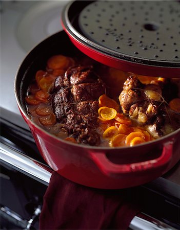 pots on a stove - Beef and carrot stew Stock Photo - Rights-Managed, Code: 825-03628585