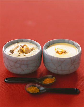 simsearch:825-02304010,k - Almond and curry sauce and saffron sauce Stock Photo - Rights-Managed, Code: 825-03628733