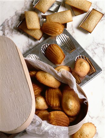 Madeleines Stock Photo - Rights-Managed, Code: 825-03628770