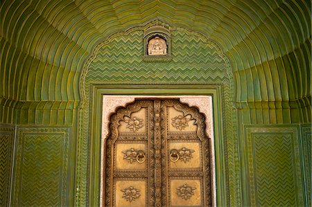 simsearch:6119-07451575,k - Detail of doorway in the City Palace; Jaipur, Rajasthan, India Foto de stock - Con derechos protegidos, Código: 832-08007572