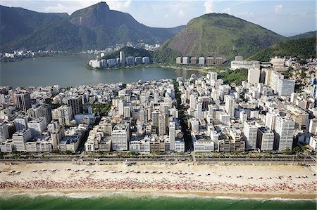 simsearch:6119-07452535,k - Brazil, Aerial view of coastline and city; Rio de Janeiro Fotografie stock - Rights-Managed, Codice: 832-08007638