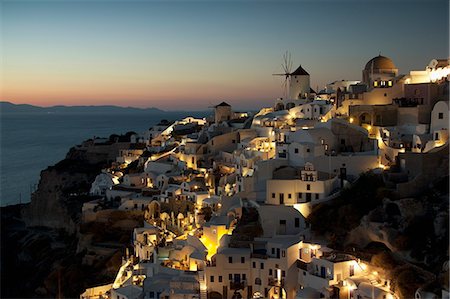 simsearch:832-08007680,k - Greece, View of Greek town; Oia Photographie de stock - Rights-Managed, Code: 832-08007644