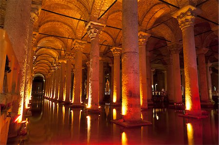 simsearch:6119-08267398,k - The inside of Basilica Cistern in Sultanahmet; Istanbul, Turkey Stock Photo - Rights-Managed, Code: 832-08007752