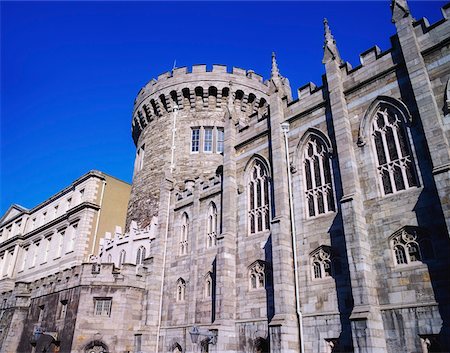 simsearch:400-05349035,k - Dublin Historical Buildings, Dublin Castle Foto de stock - Con derechos protegidos, Código: 832-02254545