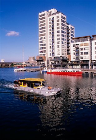 simsearch:832-02254921,k - Sightseeing Boat, Grand Canal Dock Development, Dublin, Ireland Stock Photo - Rights-Managed, Code: 832-02254740