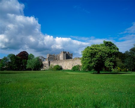 Cahir Castle, Co Tipperary, Ireland Stock Photo - Rights-Managed, Code: 832-02254965