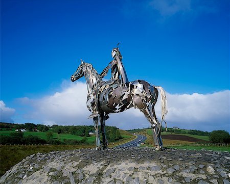 Gaelic Chieftain' by Maurice Harron, Boyle, Co Roscommon, Ireland, sculpture overlooking the battlefield at Curlew Pass Stock Photo - Rights-Managed, Code: 832-02254970