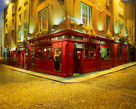 street corner - The Temple Bar Pub, Temple Bar, Dublin, Ireland Stock Photo - Rights-Managed, Code: 832-02255252
