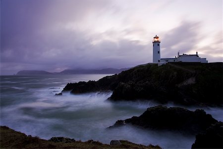 feu clignotant - Fanad Head, comté de Donegal, en Irlande ; Phare et marin Photographie de stock - Rights-Managed, Code: 832-02255591