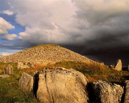 Loughcrew Cairns, Co Meath, Ireland, prehistoric passage graves Stock Photo - Rights-Managed, Code: 832-02252498