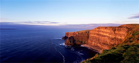 Cliffs of Moher, Co. Clare, Ireland Foto de stock - Con derechos protegidos, Código: 832-02252735