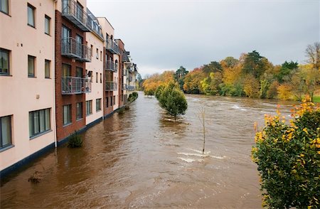 Inondée de la rivière Suir, Clonmel, Co Tipperary, Irlande Photographie de stock - Rights-Managed, Code: 832-02252821