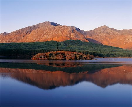 seasonal lake - Twelve Bens, Connemara, County Galway, Ireland Stock Photo - Rights-Managed, Code: 832-02252997