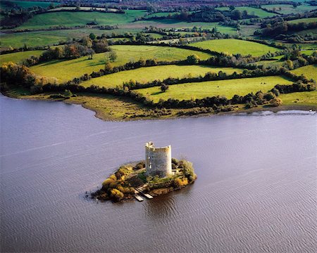 Co Cavan, Lough Oughter, Cloughoughter Castle Foto de stock - Con derechos protegidos, Código: 832-02253013