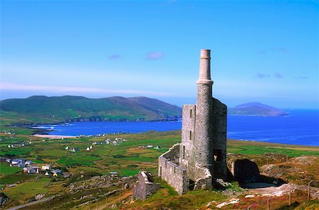 Alte Mine Gebäude, Allihies, Co Cork, Irland Stockbilder - Lizenzpflichtiges, Bildnummer: 832-02253292