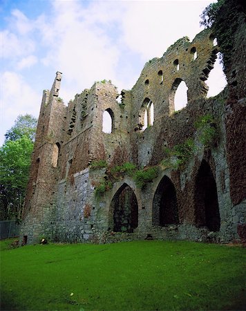 primitive - The Jealous Wall, Belvedere House and Gardens, Co Westmeath, Ireland, Ireland's largest man- made folly Foto de stock - Con derechos protegidos, Código: 832-02253352