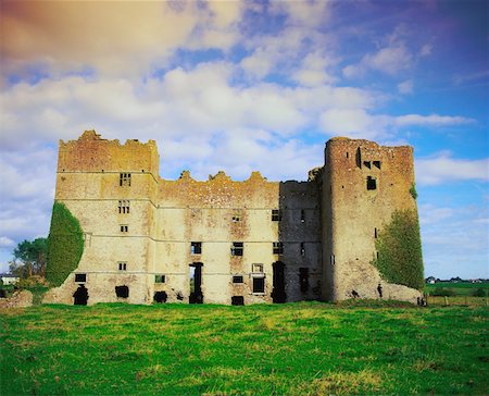 Co Tipperary, 17th C. Loughmoe Castle, Near Templemore Foto de stock - Con derechos protegidos, Código: 832-02253608