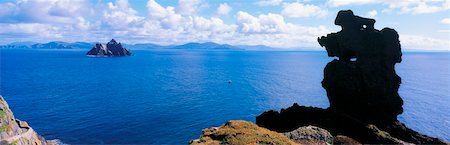 skellig coast - Irish Islands, Little Skellig, From Skellig Michael Stock Photo - Rights-Managed, Code: 832-02253791