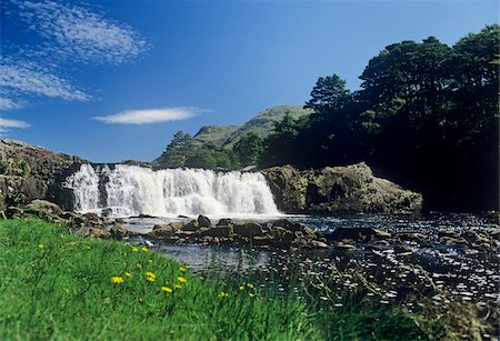simsearch:832-03232135,k - Waterfall in a forest, Aasleagh River, County Mayo, Republic Of Ireland Stock Photo - Rights-Managed, Code: 832-03232200