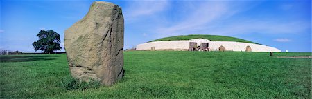 simsearch:832-03232311,k - Celtic Passage Grave 2000 BC, Newgrange, Co Meath, World Heritage Site Stock Photo - Rights-Managed, Code: 832-03232333