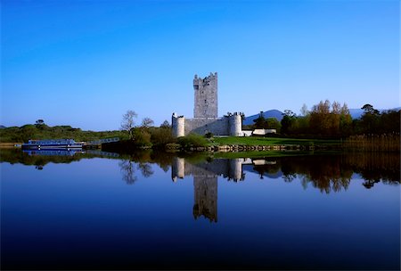 simsearch:832-03232585,k - Rosss Castle with Tourist Boat, Killarney, Co Kerry, Ireland Stock Photo - Rights-Managed, Code: 832-03232548