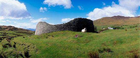 Staigue Fort, Ring of Kerry, Ireland Stock Photo - Rights-Managed, Code: 832-03232607