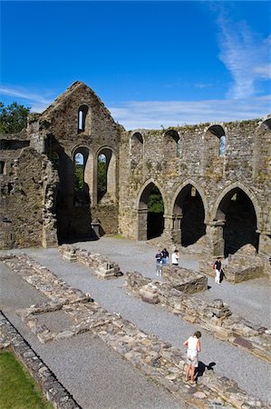Abbaye de Jerpoint, comté de Kilkenny, Irlande ; Abbaye historique du 12ème siècle Photographie de stock - Rights-Managed, Code: 832-03233217