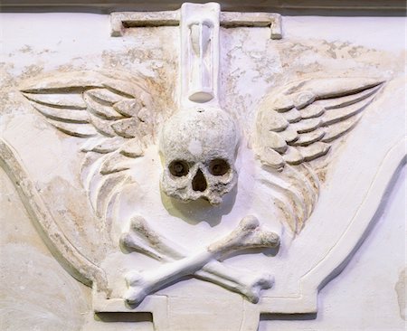 Monument famille Sparke, église St. Audeon, Dublin, Irlande ; Crâne et os croisés dans l'église médiévale Photographie de stock - Rights-Managed, Code: 832-03233286