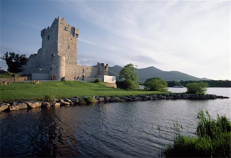 Ross Castle, Killarney, Co Kerry, Ireland;  15th Century  castle Foto de stock - Con derechos protegidos, Código: 832-03233554