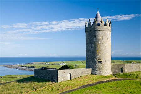 doolin - Doonagore Castle, Doolin, Co Clare, Ireland;  16th century castle Stock Photo - Rights-Managed, Code: 832-03233635
